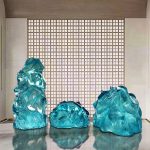 Transparent resin luminous landscape stone sculpture villa courtyard hotel pool model room floor soft decoration ornament