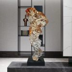 Modern creative abstract crafts sculptures, transparent resin ornaments in the entrance hall, floor to ceiling living room soft decoration, high-end atmosphere