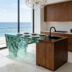 Light luxury transparent resin crystal island table, clubhouse, villa beauty salon, designer’s creative glacier tea table customization